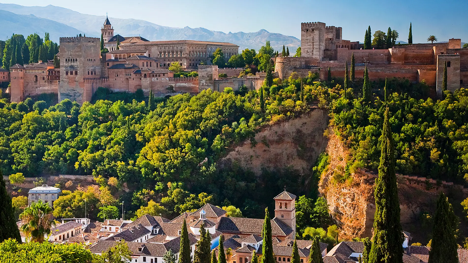 junio-buen-mes-visitar-granada-contamos-que_98 La guía definitiva para disfrutar de Granada: Qué hacer y qué visitar